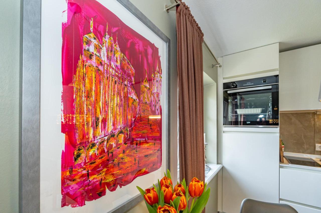 Gemütliche Wohnung unter Reet mit Pool und Sauna in Keitum Exterior foto